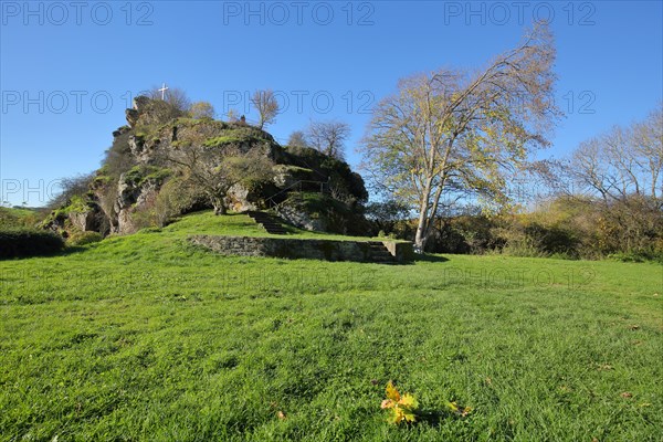 Rocks at Hunolstein Castle Ruin