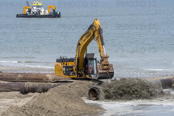 Crawler hydraulic excavator used for sand replenishment