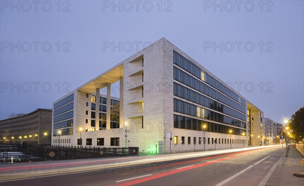 Exterior photograph Federal Foreign Office