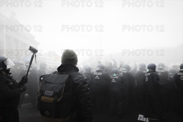 Police action against the demonstration against the reformed Infection Protection Act by Corona sceptics