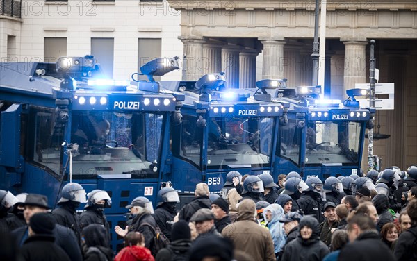 Demonstrators protest against the reform of the infection protection law