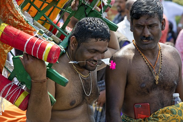 Karvati dancers who have their bodies pierced and thus give thanks for answered prayers