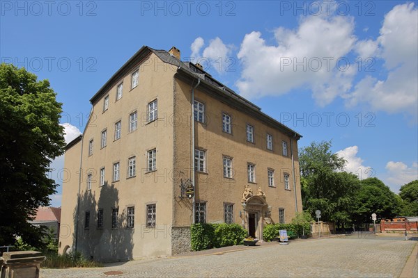 Historic Schreiber House and Museum of Natural History