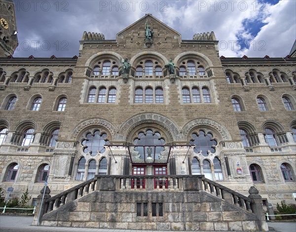 Former Prussian government building