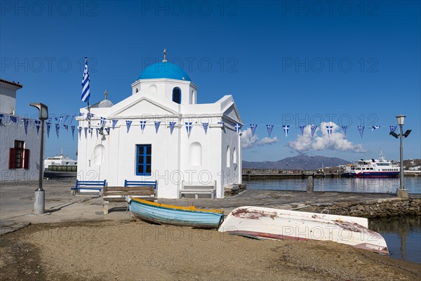 Little chapel in the old town of Horta