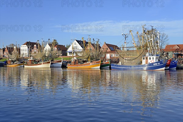 Crab cutter in Greetsiel harbour