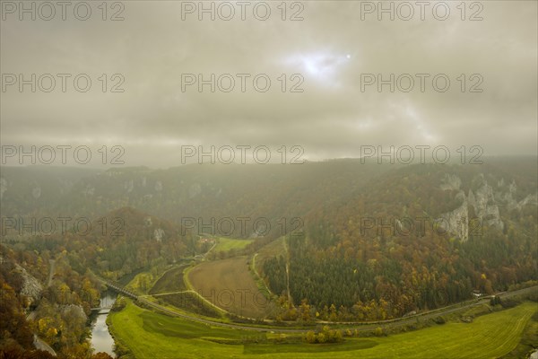 View from the Rauher Stein vantage point into the upper Danube valley