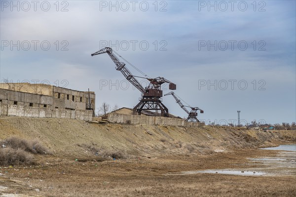 Rusty cranes