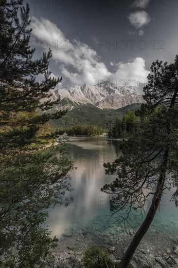 In the foreground the picturesque Eibsee lake