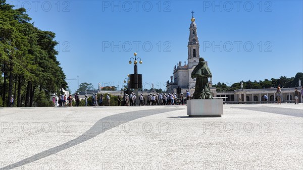 Statue of Pope Paul VI