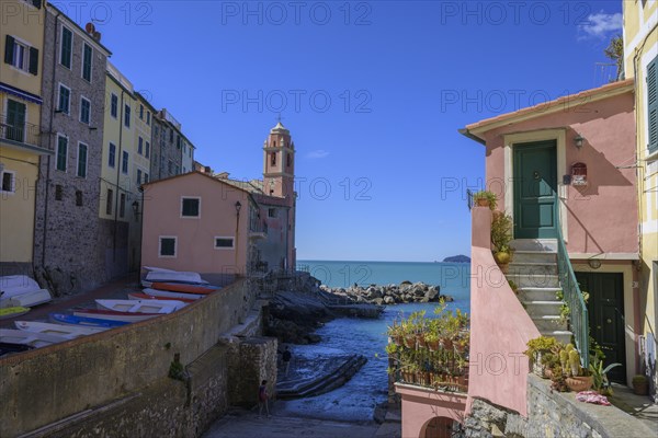 Church of San Giorgio and house with cacti