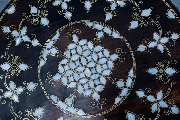 Ottoman art example of Mother of Pearl inlays