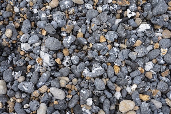 Round cut pebbles