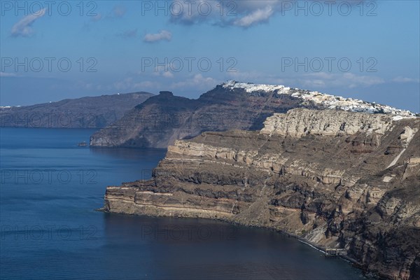 Panoramic view of the Santorini caldera