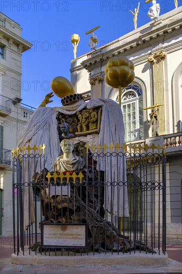 Works of art in front of the theatre