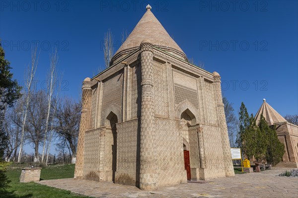 Bibi Aisha mausoleum