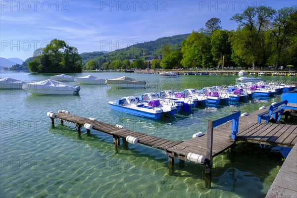 Boat hire at Lac d'Annecy