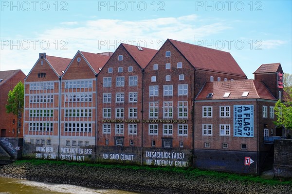 Building on the Weser