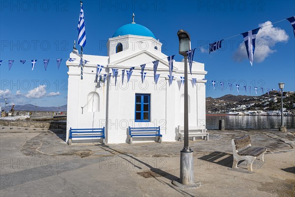 Little chapel in the old town of Horta