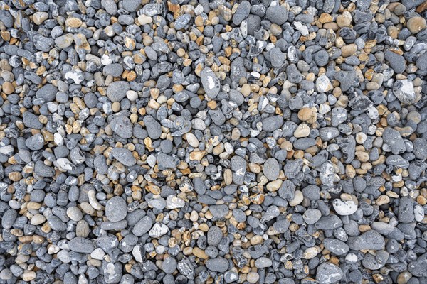 Round cut pebbles