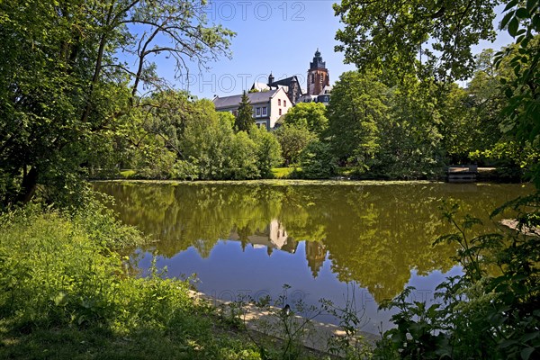 The river Lahn with the cathedral