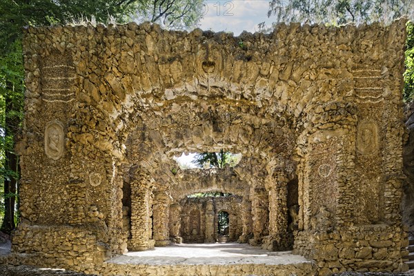 Ruin theatre or grotto theatre