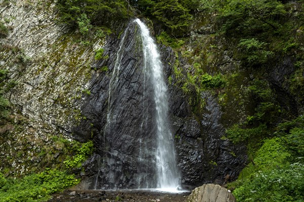 Queureuilh waterfall near Le Mont Dore