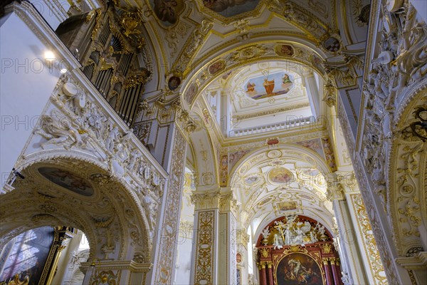 Church of St. Lorenz Basilica