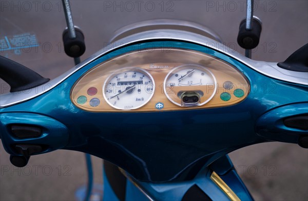 Dashboard of a Piaggio Vespa