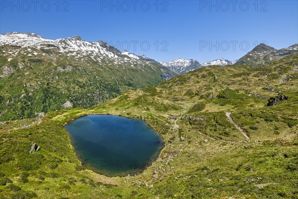 View from Lake Salzboden towards the mountains