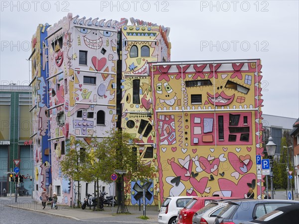 Happy Rizzi House