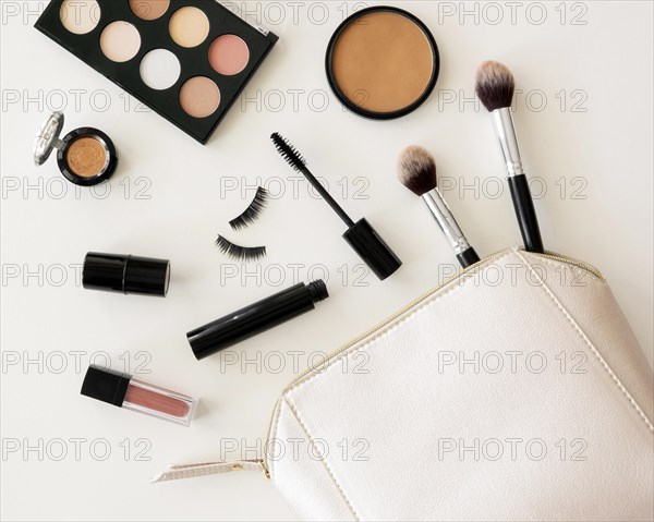 Beauty cosmetics pack bag