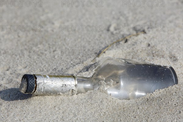 Marine litter washed up on the beach