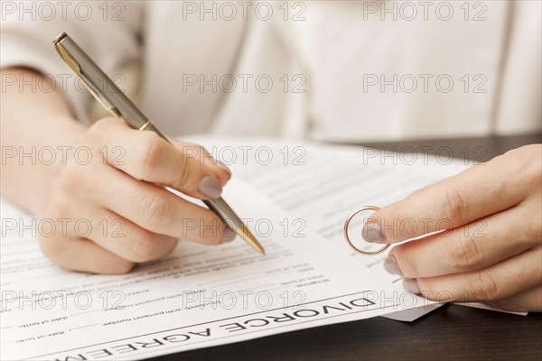 Hand signing document