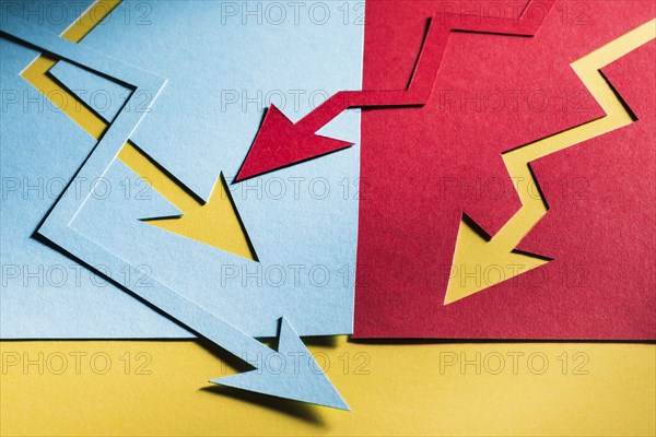 Top view economy cris indicated by arrows