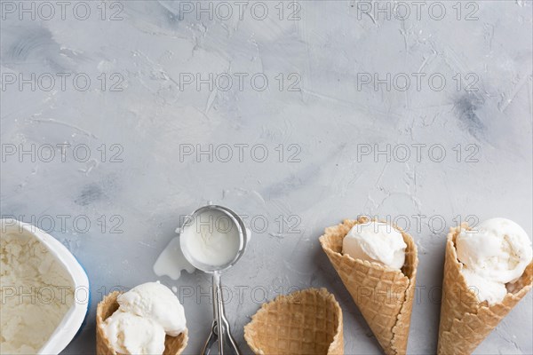 Flat lay ice cream frame