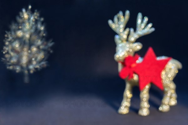 Bokeh christmas background. Golden