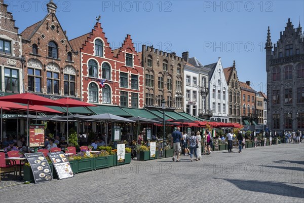 Guild Houses and Restaurants