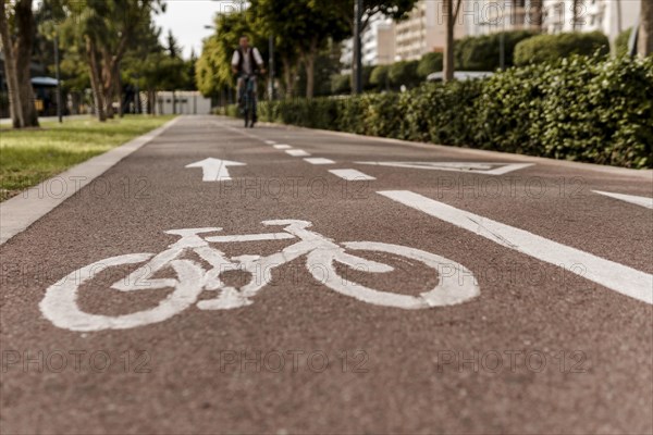 Bike lane road