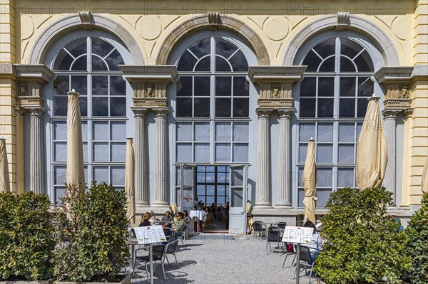 Arcade round arches at the entrance to the Gloriette Cafe