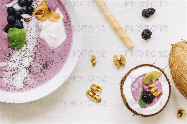 Summer smoothie coconut bowl