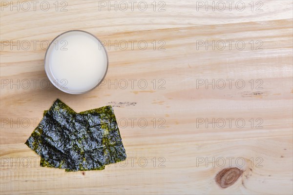 Flat lay nori seaweed bowl with copy space