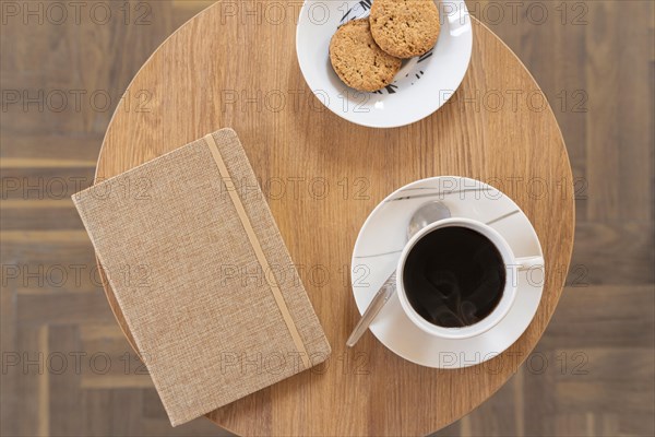 Cup coffee table