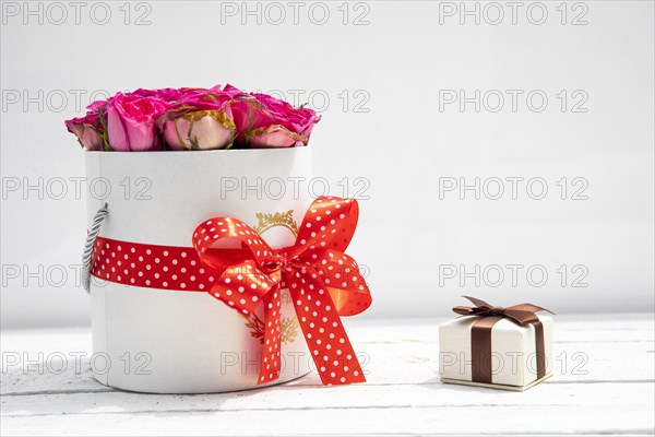 Beautiful bouquet flowers small gift