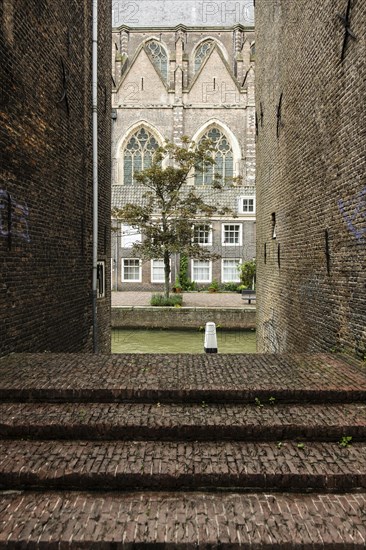 Passage to the canal in front of the Groten Kerk in Dordrecht