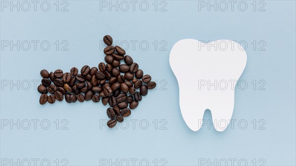 Coffee arrow with tooth shape