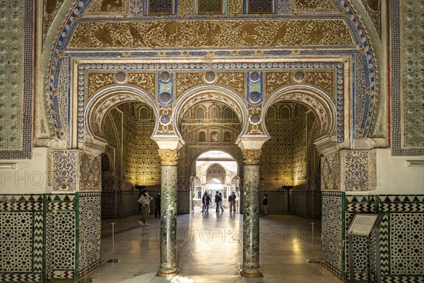 Room with Philip II's ceiling Salon del techo de Felipe II