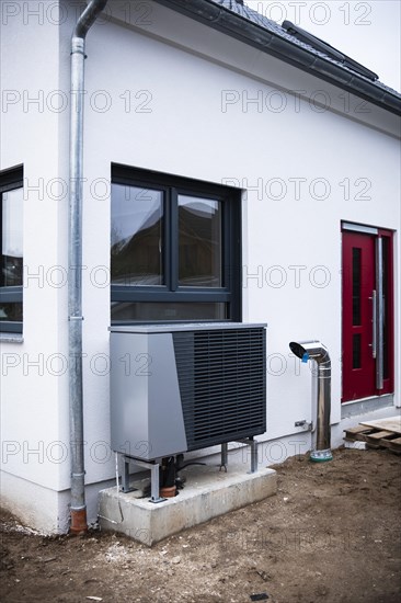 Heat pump on a new single-family house in Duesseldorf