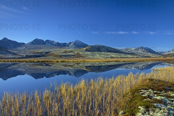 Mountains Doeralen