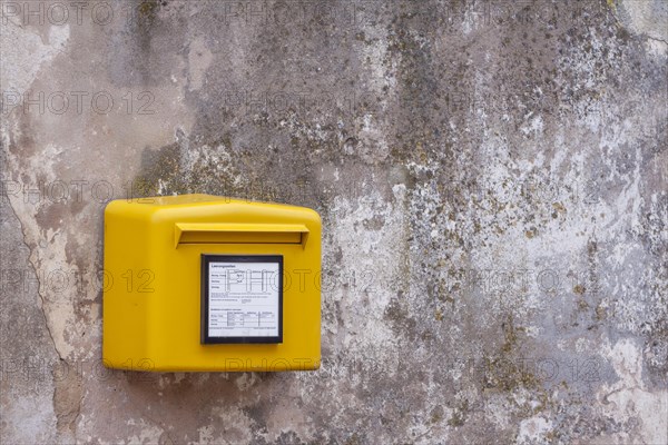 Yellow letterbox